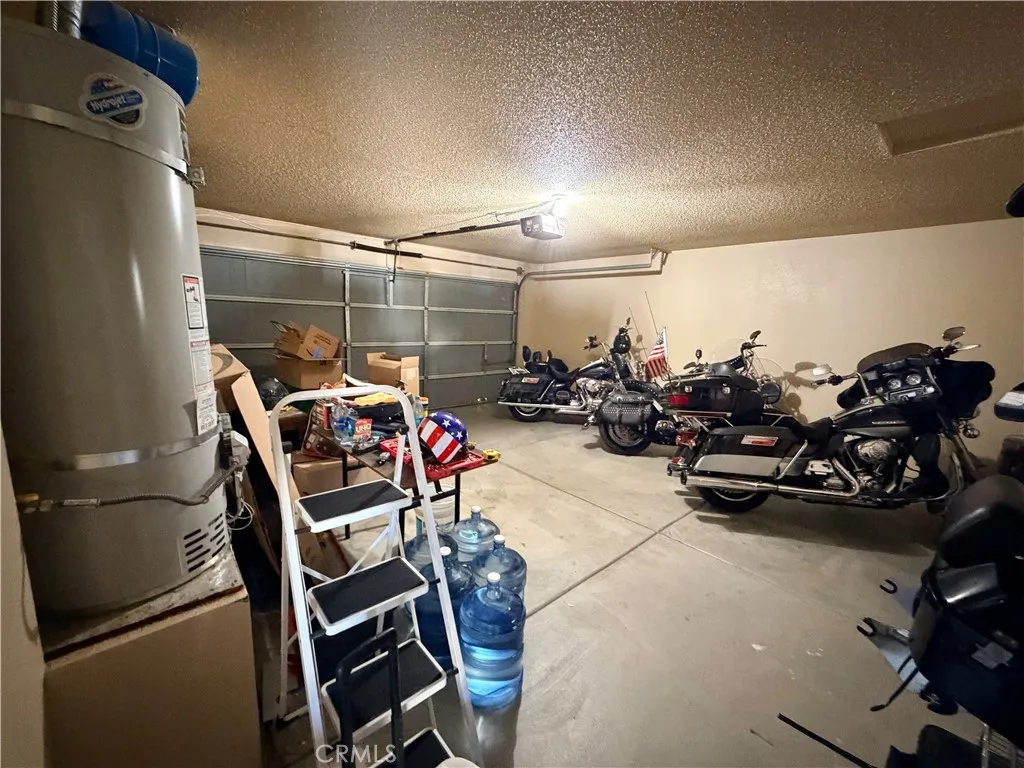 16773 Manning, Victorville, California 92394 home-pic-10